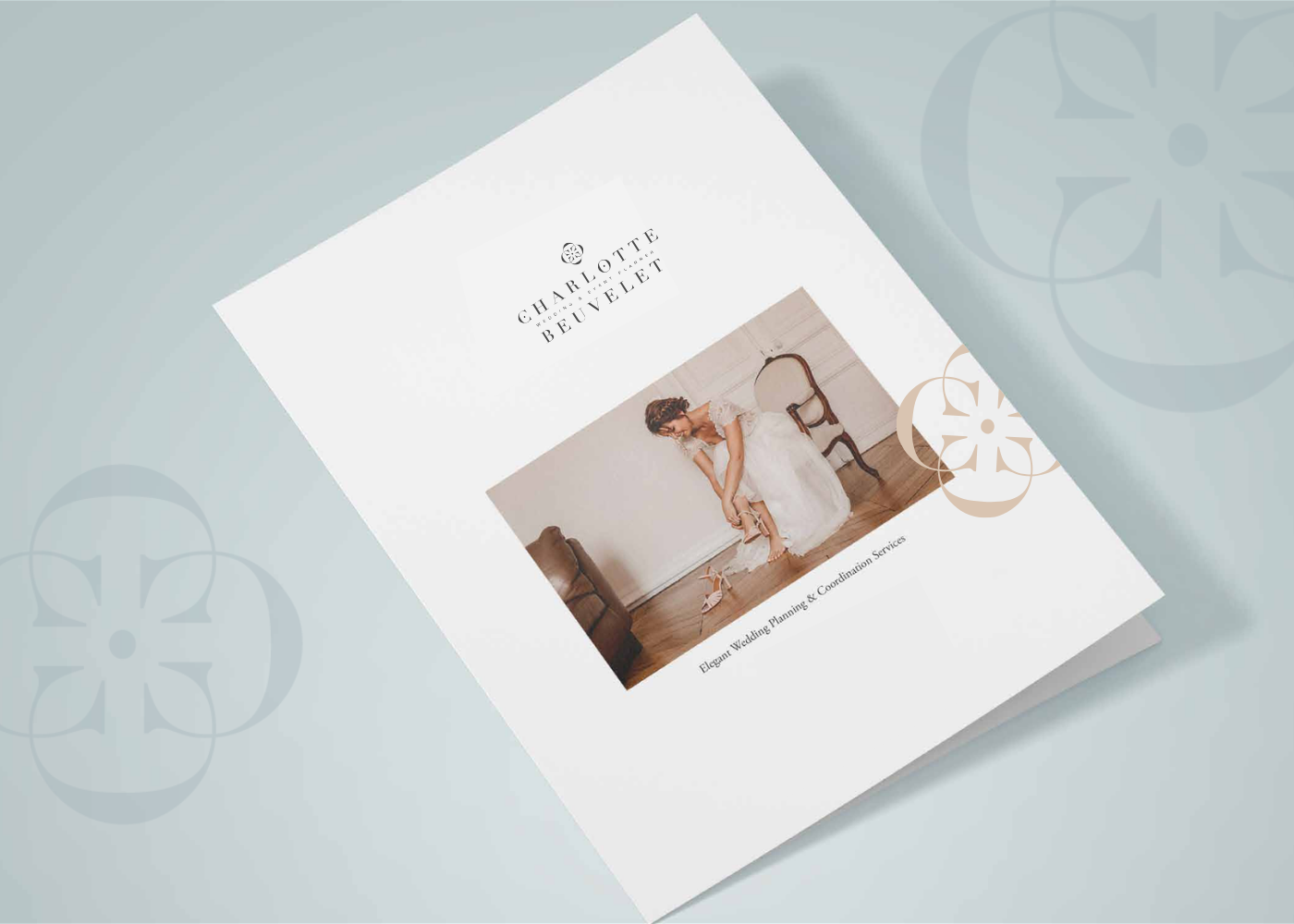 branding-charlotte-beuvelet-weddingplanner-experte-hautdegamme brandinge christelle crème de papier charlotte beuvelet wedding planner expert mariages haut de gamme